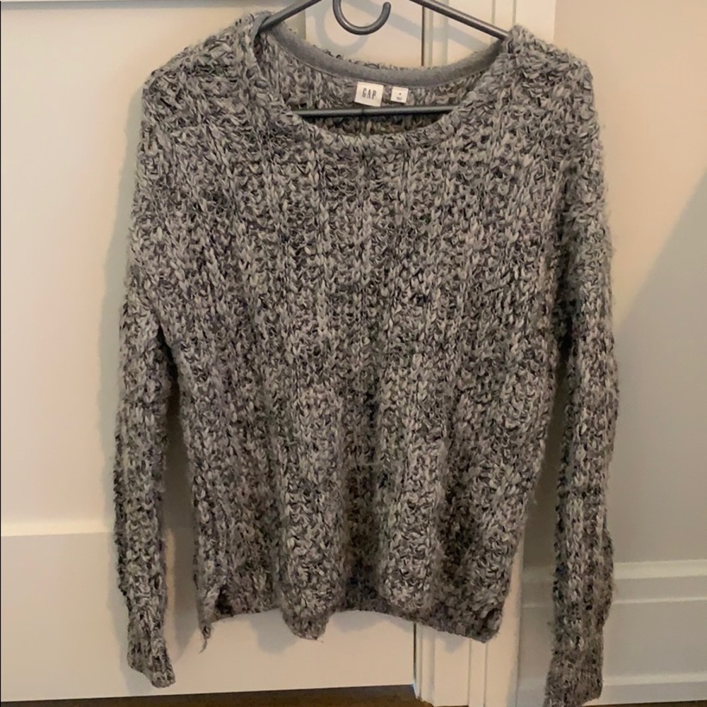 Gray sweater super comfy!